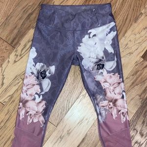 Calia High Rise Capri